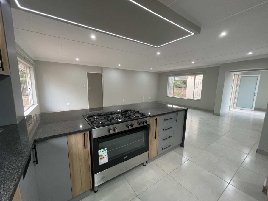 4 Bedroom Property for Sale in Fichardt Park Free State